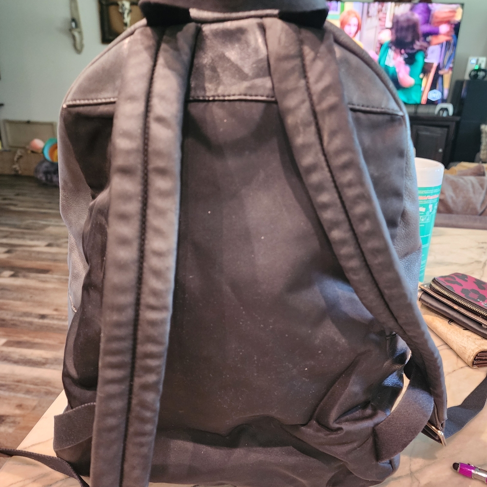 Brown Patterned Backpack - image 2